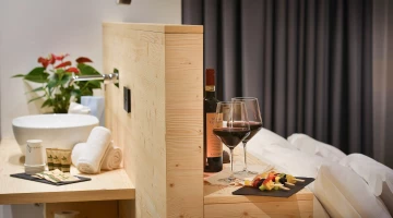 Detail of furnishings in Junior Suite