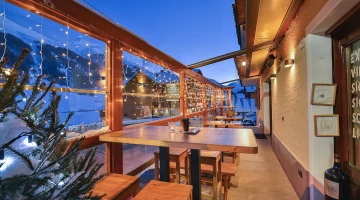 Veranda with tables