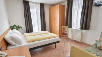 Detail of furnishings in triple room