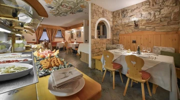 Buffet dishes at the restaurant