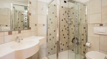 Services with shower box