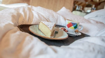 Breakfast in the room