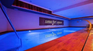 Indoor swimming pool