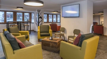 Shared lounge with TV