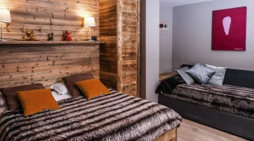 Double room with sofa