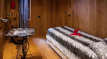 Single room in communicating solution