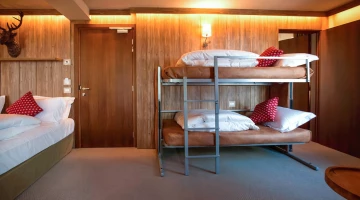 Camera familiare con letto a castello