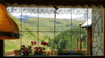Hotel con vista sulle montagne