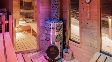 Sauna mit Pfad