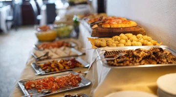 Side dishes served at the buffet