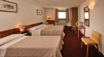 Triple room