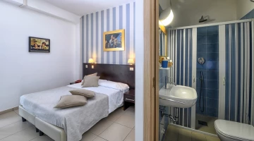 Chambre double avec salle de bain