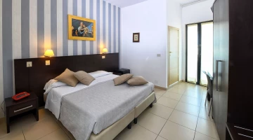 Chambre double avec balcon