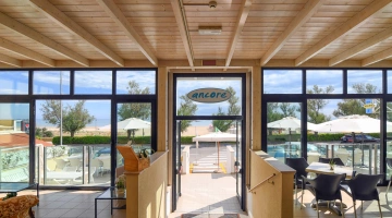 Terrasse mit Meerblick