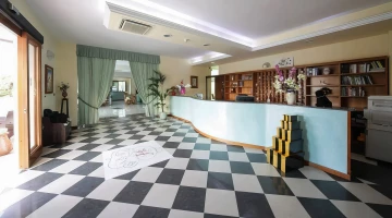 Hall con reception