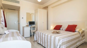 Dreibettzimmer