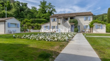 Novecamere Resort Country House B&B