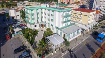 Hotel Majestic