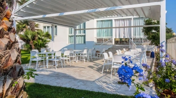 Area esterna arredata