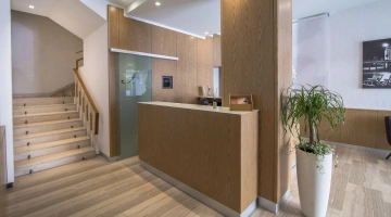 Hall and internal stairs