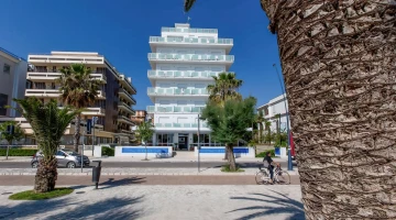 Hotel Altis