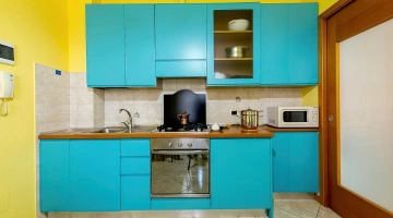 Equipped kitchen in the apartment