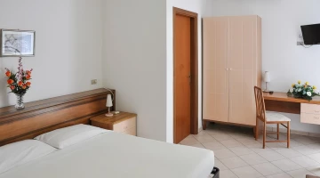 Chambre double avec bureau