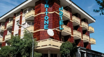 Hotel Tritone