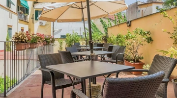 Furnished terrace
