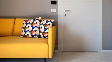 Dettaglio divano in area living