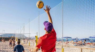 Terrains de beach-volley sur la plage