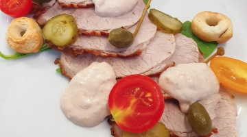 Zweiter Gang mit Fleisch