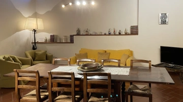 Table à manger dans le salon