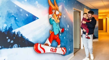 Corridoio a tema con mascotte