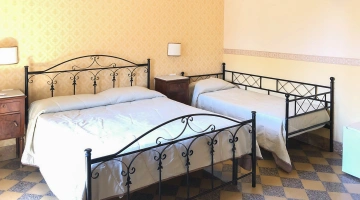 Zimmer mit 3 Betten