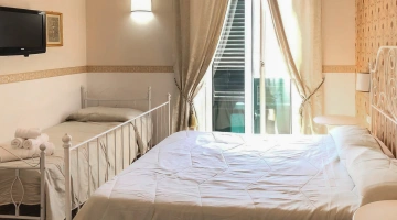 Dreizimmerzimmer mit Balkon