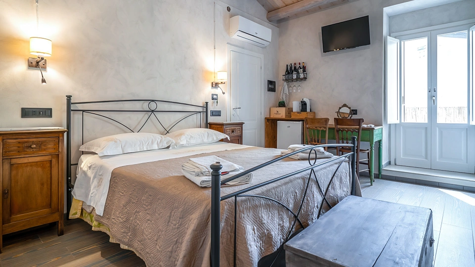 Camera matrimoniale con balcone