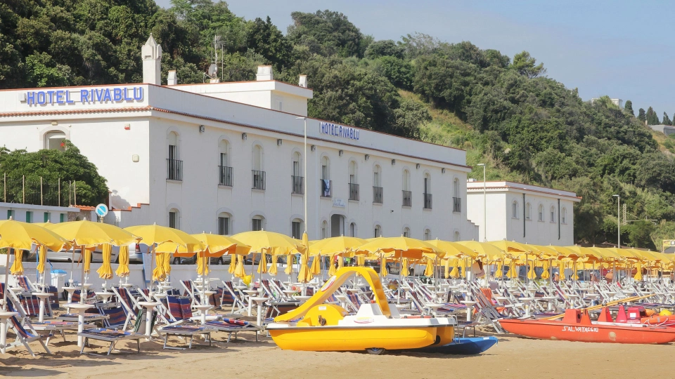 Hotel fronte spiaggia