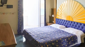 Doppelzimmer mit eigenem Balkon