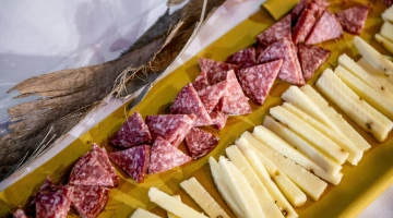 Salumi e formaggi
