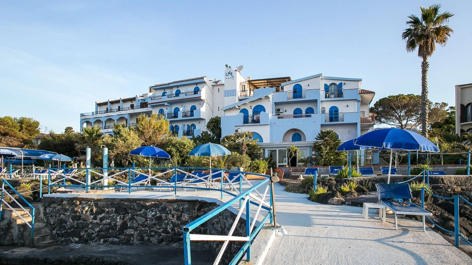 Façade extérieure de l'hôtel