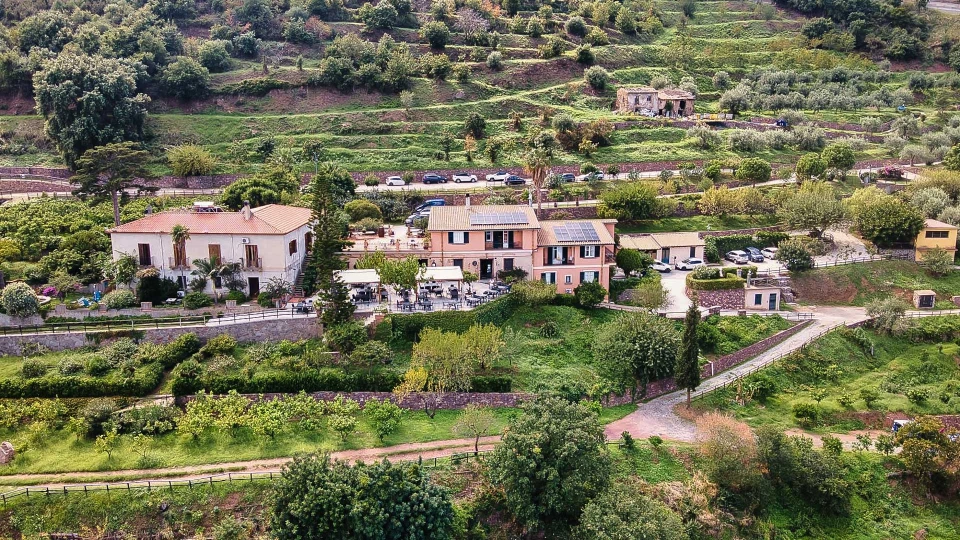 Veduta esterna agriturismo