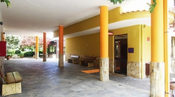 Entrée du bâtiment