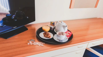 Petit-déjeuner en chambre