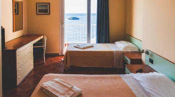 Détail du mobilier d'une pièce