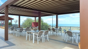 Tavolini in terrazza
