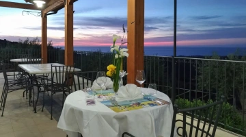 Terrazza panoramica di sera