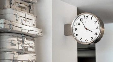 Dettaglio arredi in hall