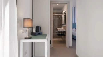 Détail du mobilier de la suite