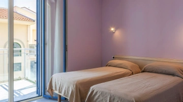 Doppelzimmer in einer Dreizimmerwohnung